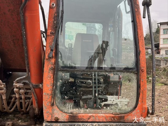 斗山 DX220LC-9C 挖掘机